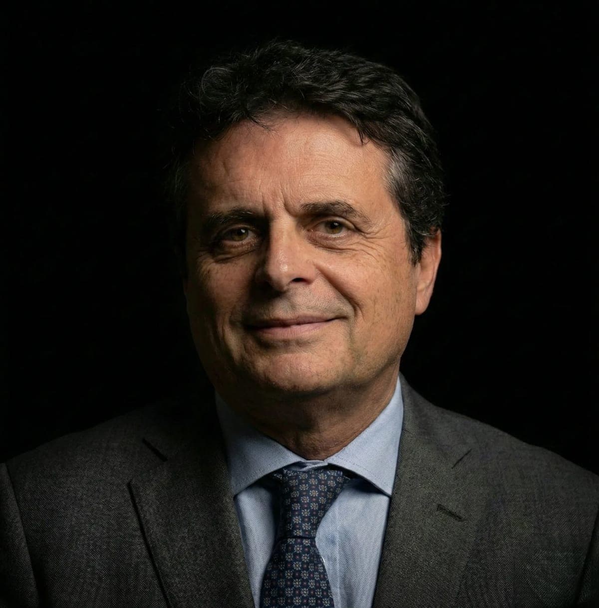 Javier Sánchez. 30 años en la misma mesa: la del empresario.